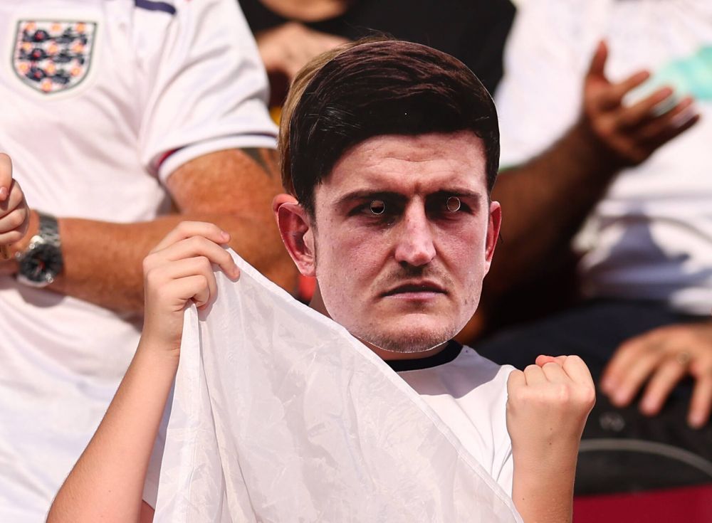Harry Maguire, ”terorizat” de fani! Ce a apărut în tribune, înainte de Anglia - Iran_6