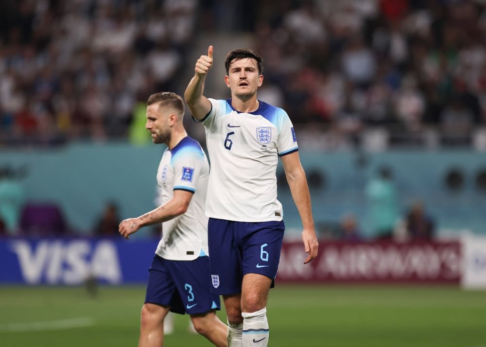 Harry Maguire, ”terorizat” de fani! Ce a apărut în tribune, înainte de Anglia - Iran_9