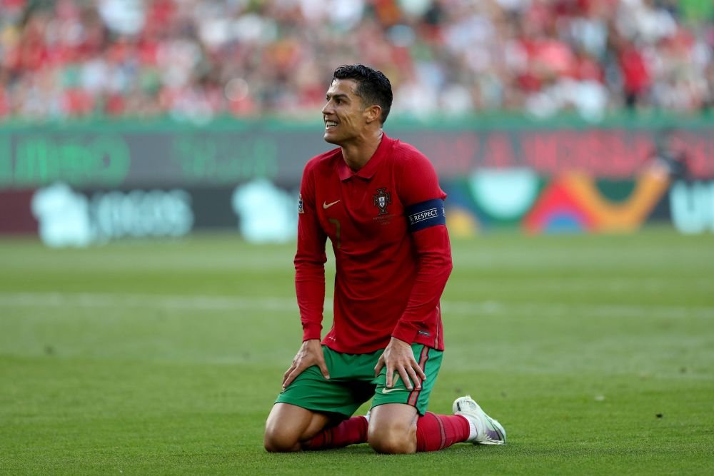 CM 2022 | Cristiano Ronaldo și-a desenat un coleg și a avut o criză de râs_20