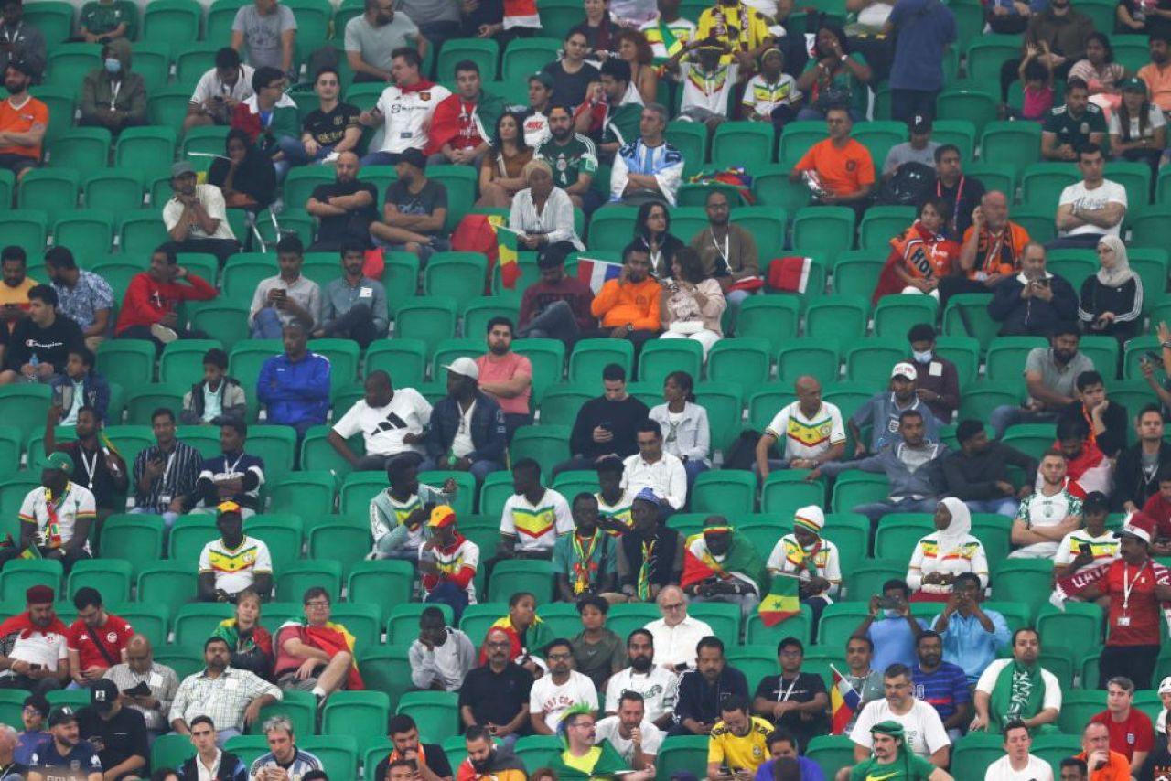 Qatarul a anunțat o asistență de 41.721 de spectatori, deși stadionul are o capacitate mult mai mică și au fost multe locuri goale_1