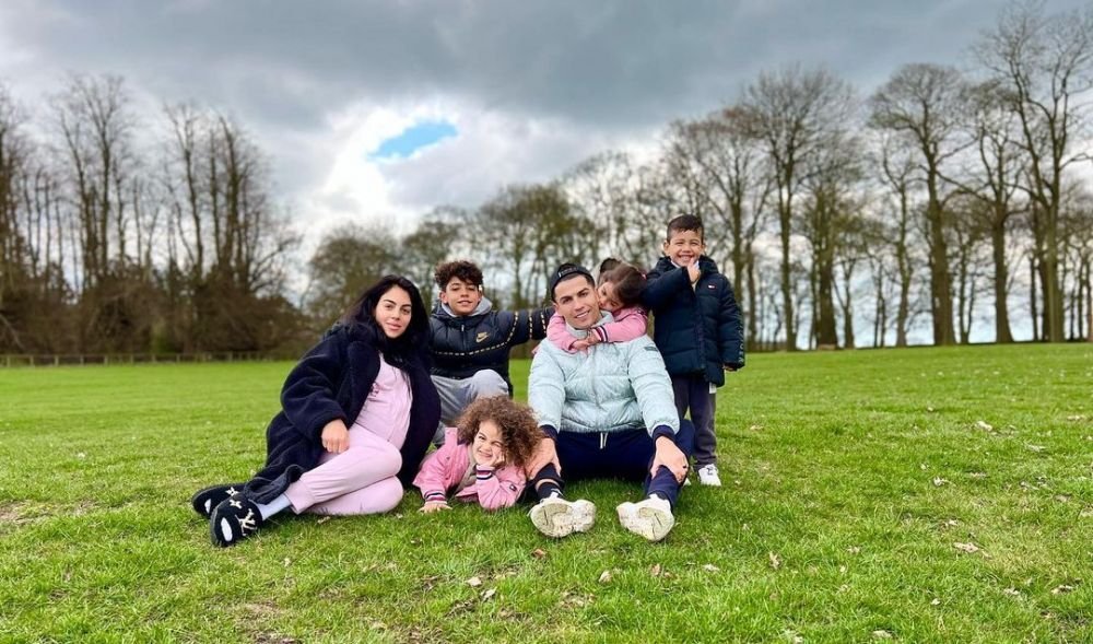 Cum arăta Georgina Rodriguez înainte de a deveni iubita lui Cristiano Ronaldo. Fotografii cu vedeta din tinerețe_33