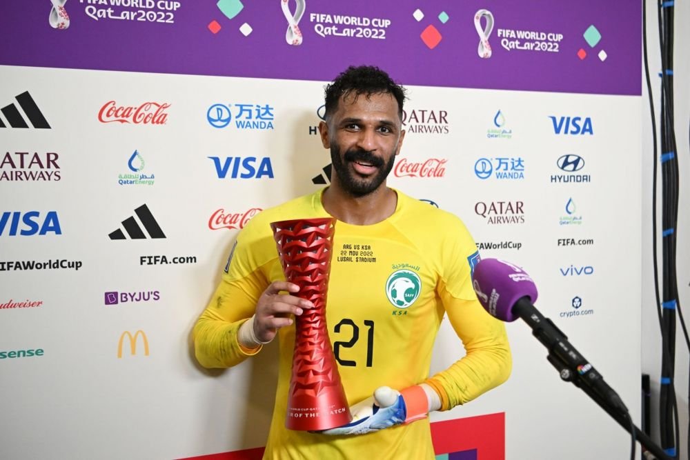 Imagini incredibile! Al Owais, portarul Arabiei Saudite, a avut nevoie de copci după ce și-a făcut KO un coechipier_4