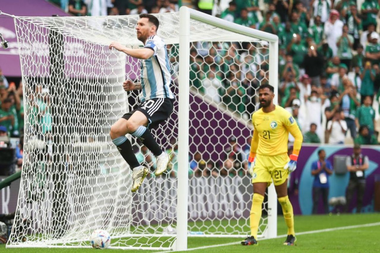 Extaz și agonie! Cele mai tari imagini de la duelul Argentina - Arabia Saudită_17