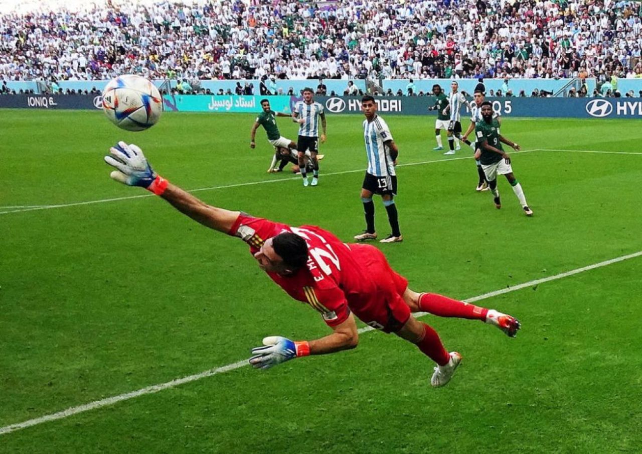 Extaz și agonie! Cele mai tari imagini de la duelul Argentina - Arabia Saudită_20