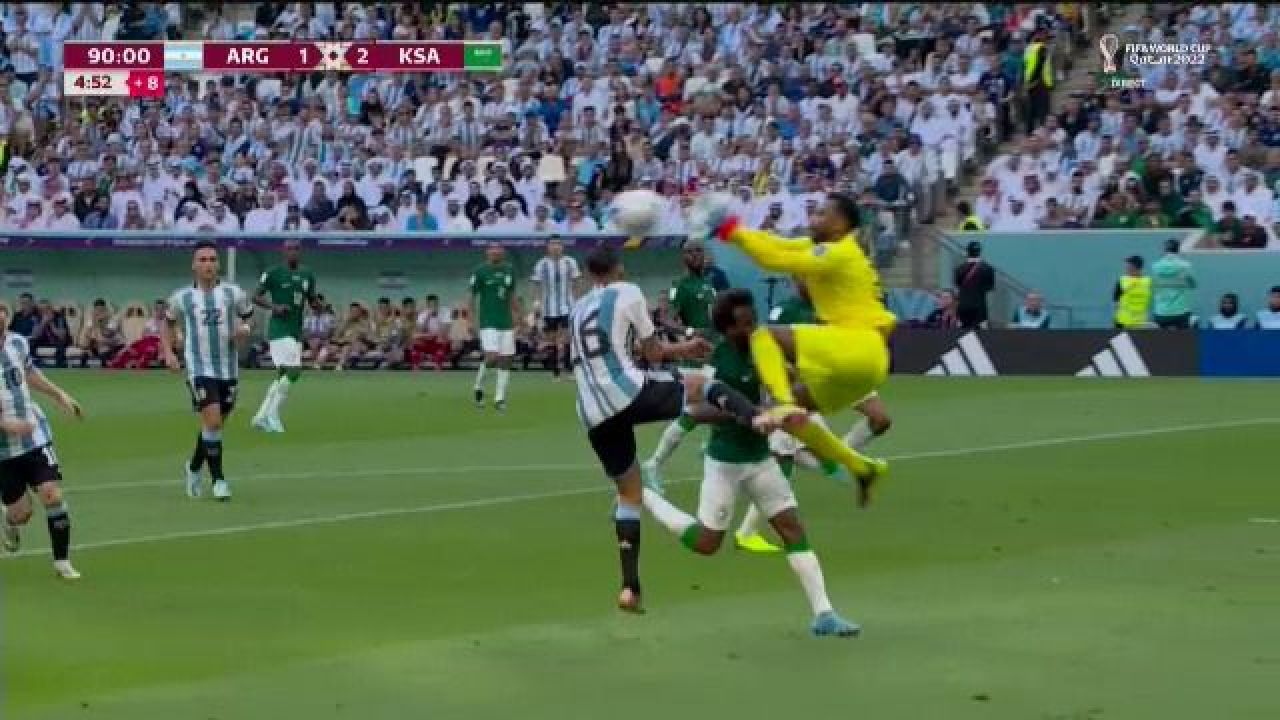 Florin Tene, românul care l-a antrenat pe portarul Arabiei Saudite.