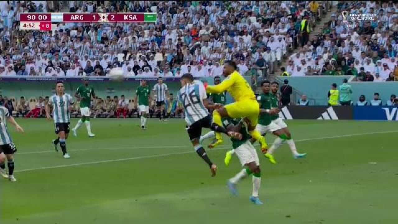 Florin Tene, românul care l-a antrenat pe portarul Arabiei Saudite.