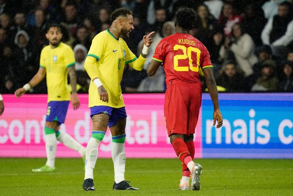 Jucătorul care spune înainte de primul său meci la Mondial: 