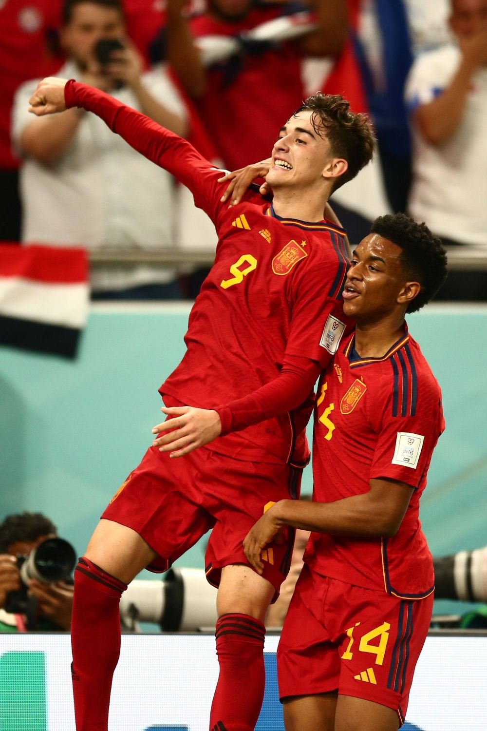 Gary Neville a comis-o din nou! Ce a putut să spună despre Spania înainte de 7-0 cu Costa Rica_2