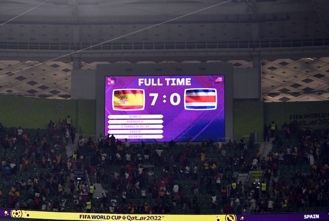 Gary Neville a comis-o din nou! Ce a putut să spună despre Spania înainte de 7-0 cu Costa Rica_7