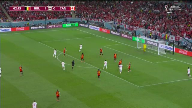 Ce a vrut să facă aici? Buchanan, șut complet ratat în Belgia - Canada_11