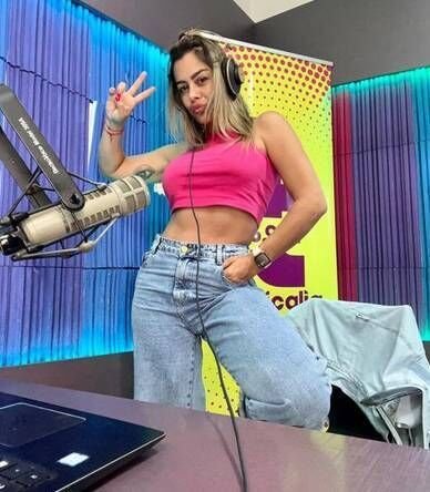 „Iubita Cupei Mondiale” revine! Cum s-a transformat frumoasa Larissa Riquelme după 12 de la Cupa Mondială din Africa_16