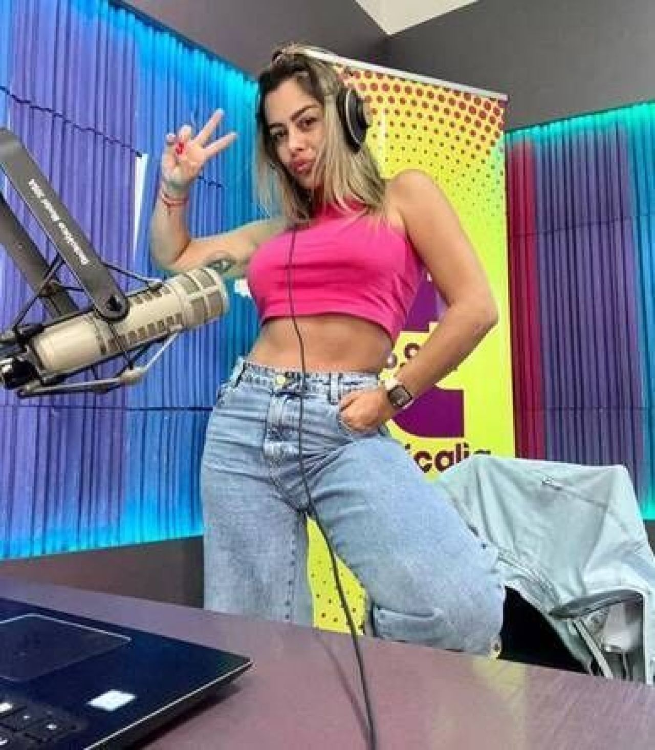 „Iubita Cupei Mondiale” revine! Cum s-a transformat frumoasa Larissa Riquelme după 12 de la Cupa Mondială din Africa_16