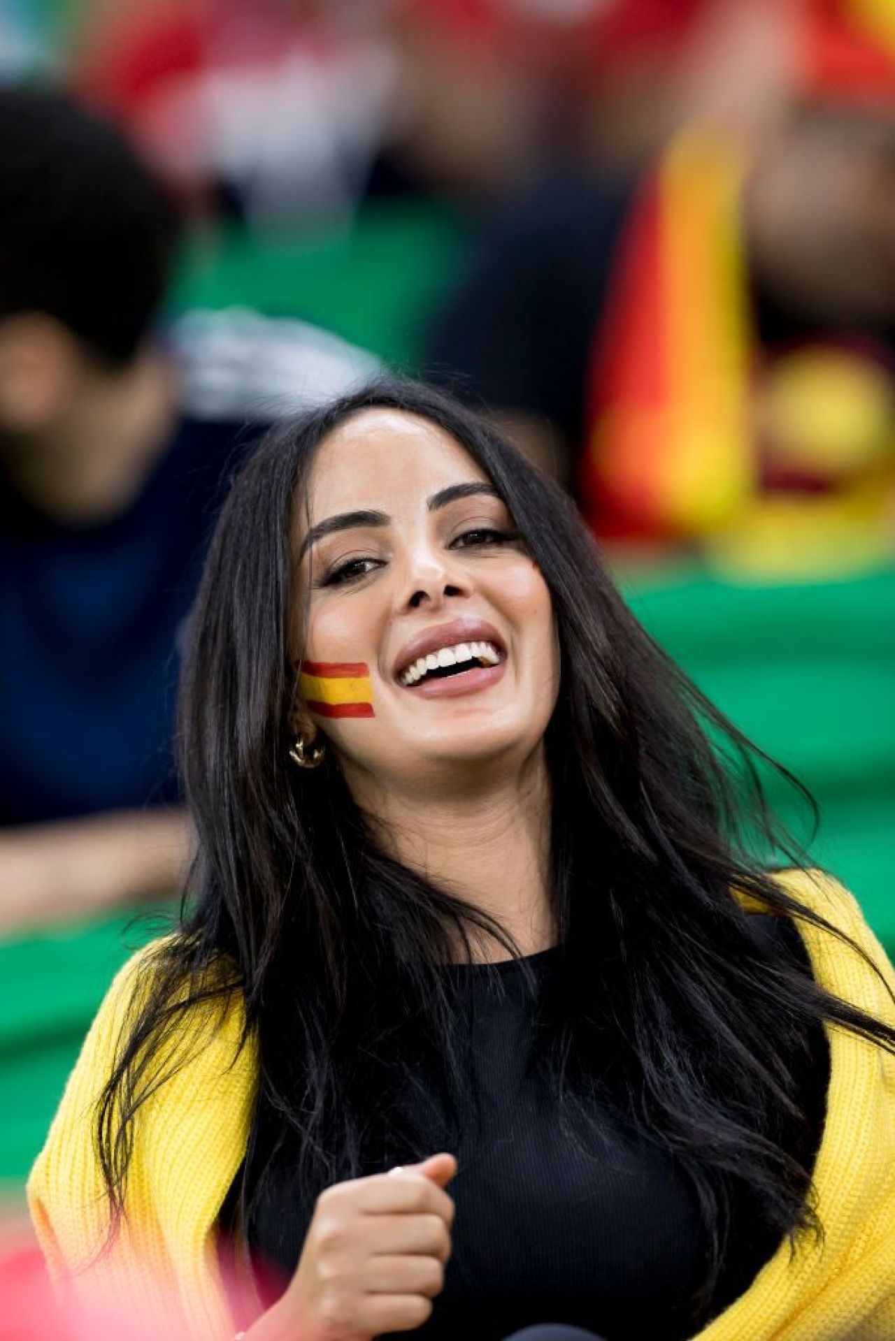 Frumusețile Campionatului Mondial din Qatar! Imagini spectaculoase cu fanele care au făcut senzație în tribune _47