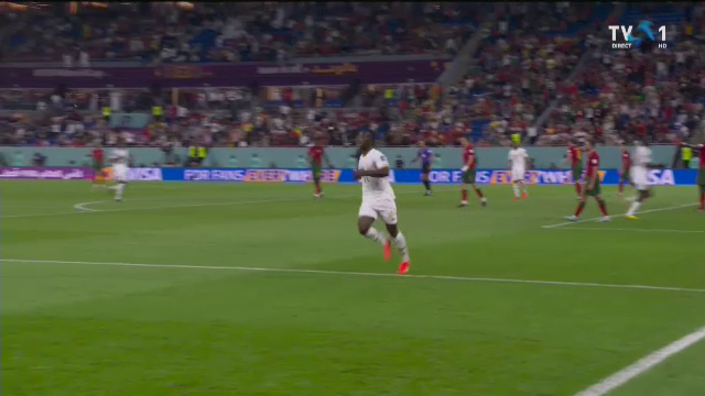 Un fotbalist ghanez i-a ”furat” celebrarea lui Ronaldo! Cum a reacționat portughezul de pe bancă_3