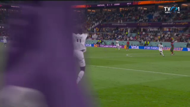 Un fotbalist ghanez i-a ”furat” celebrarea lui Ronaldo! Cum a reacționat portughezul de pe bancă_7
