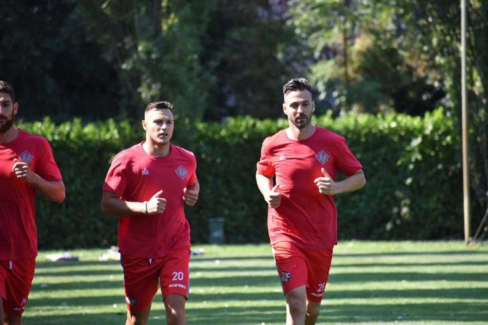Românul împrumutat din Serie A în Anglia este golgheter în EFL Trophy, a treia competiție KO după FA Cup și League Cup_13