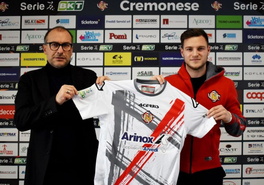 Românul împrumutat din Serie A în Anglia este golgheter în EFL Trophy, a treia competiție KO după FA Cup și League Cup_19