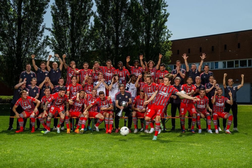 Românul împrumutat din Serie A în Anglia este golgheter în EFL Trophy, a treia competiție KO după FA Cup și League Cup_22