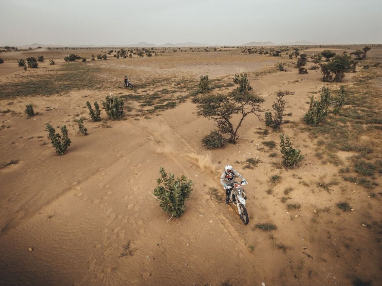 Nimeni nu i-a putut sta în cale! Interviu cu Ionuț Florea, locul II la „adevărata cursă de la Dakar”: „Am plâns în hohote la linia de finish”_10