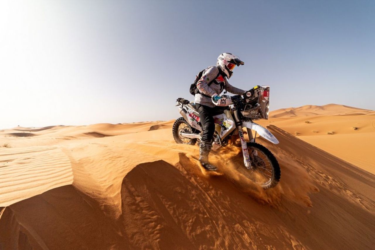 Nimeni nu i-a putut sta în cale! Interviu cu Ionuț Florea, locul II la „adevărata cursă de la Dakar”: „Am plâns în hohote la linia de finish”_15