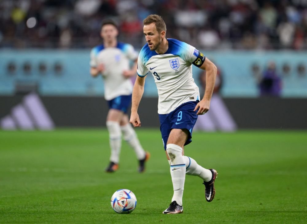 Harry Kane i-a păcălit pe qatarezi și a introdus un obiect cu steagul LGBT. Cum arată accesoriul de 535.000 £_3