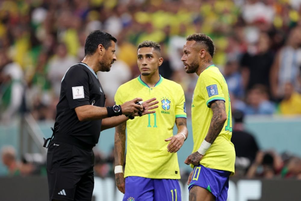 „Cea mai mare greșeală a lui e că s-a născut în Brazilia!” Starul Barcelonei „a dat de pământ” cu fanii pentru a-l apăra pe Neymar _3