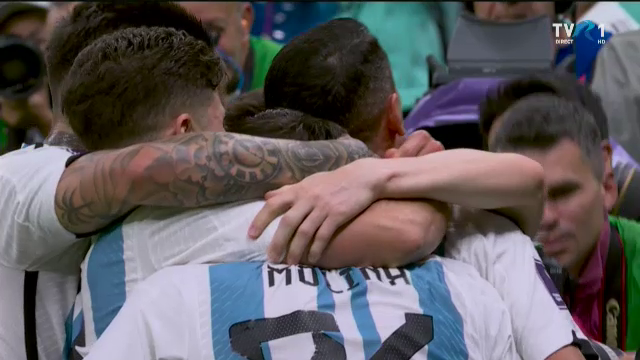 Stângul devastator al lui Messi l-a făcut pe Ochoa să se întindă degeaba. Gol fantastic al starului argentinian în meciul cu Mexic_21