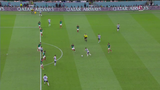 Stângul devastator al lui Messi l-a făcut pe Ochoa să se întindă degeaba. Gol fantastic al starului argentinian în meciul cu Mexic_24