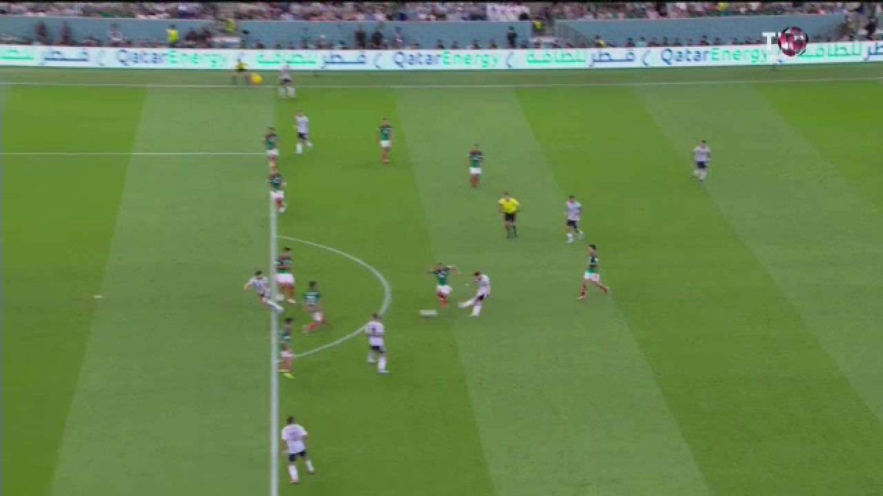 Stângul devastator al lui Messi l-a făcut pe Ochoa să se întindă degeaba. Gol fantastic al starului argentinian în meciul cu Mexic_25