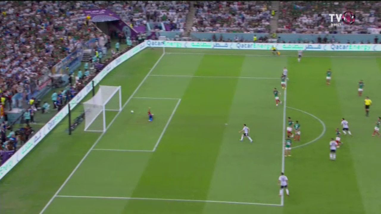 Stângul devastator al lui Messi l-a făcut pe Ochoa să se întindă degeaba. Gol fantastic al starului argentinian în meciul cu Mexic_28