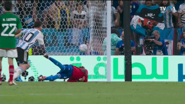 Stângul devastator al lui Messi l-a făcut pe Ochoa să se întindă degeaba. Gol fantastic al starului argentinian în meciul cu Mexic_50