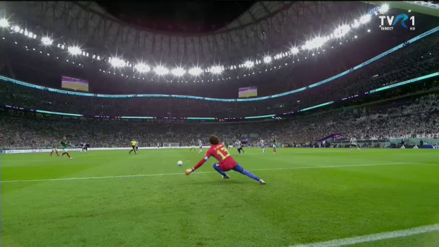 Stângul devastator al lui Messi l-a făcut pe Ochoa să se întindă degeaba. Gol fantastic al starului argentinian în meciul cu Mexic_54