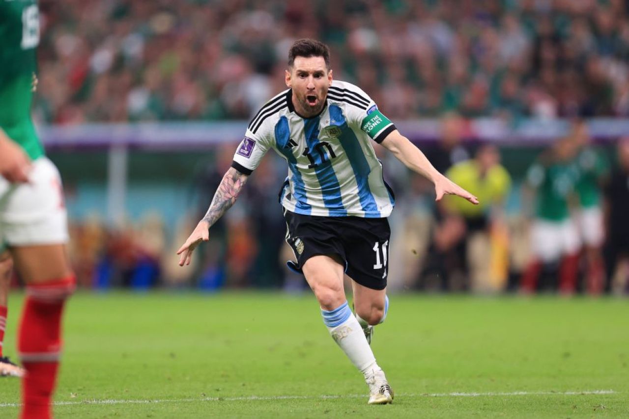 Fiesta! Vestiarul Argentinei a „erupt” după victoria cu Mexic. Cum a fost surprins Lionel Messi_3