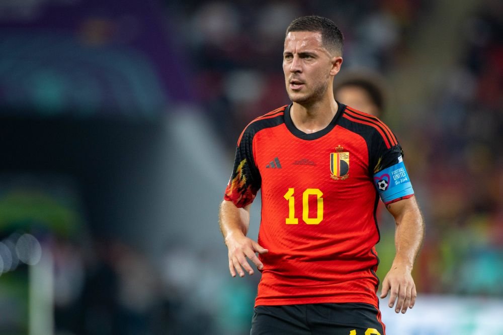 Observ că te-ai &icirc;ngrășat. Care e cauza? . Cum a reacționat Eden Hazard la conferința de presă