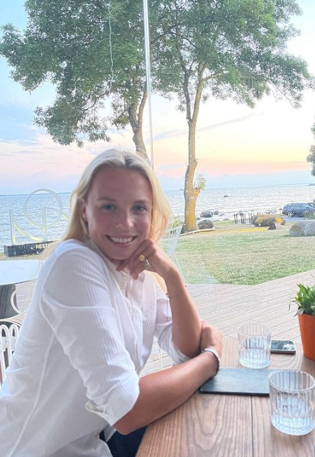„Facem amintiri!” Anett Kontaveit s-a cuplat cu decarul echipei Levadia Tallinn: fotografiile interzise minorilor_8