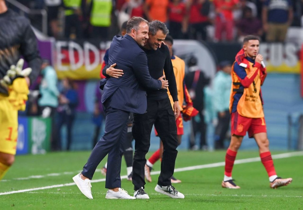 Imaginile cu Luis Enrique și Hansi Flick de la finalul partidei Spania - Germania care s-au viralizat în timp record _5