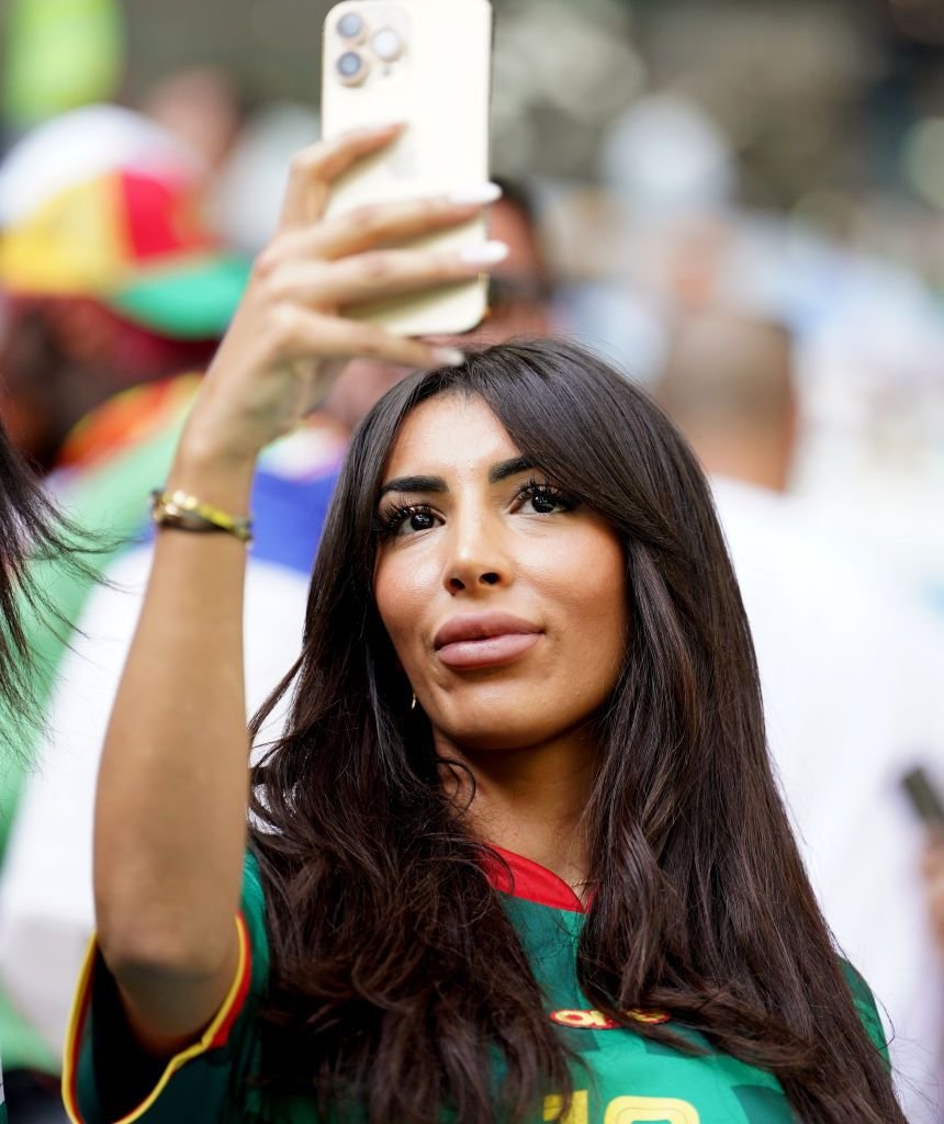 Frumusețile Campionatului Mondial din Qatar! Imagini spectaculoase cu fanele care au făcut senzație în tribune _75