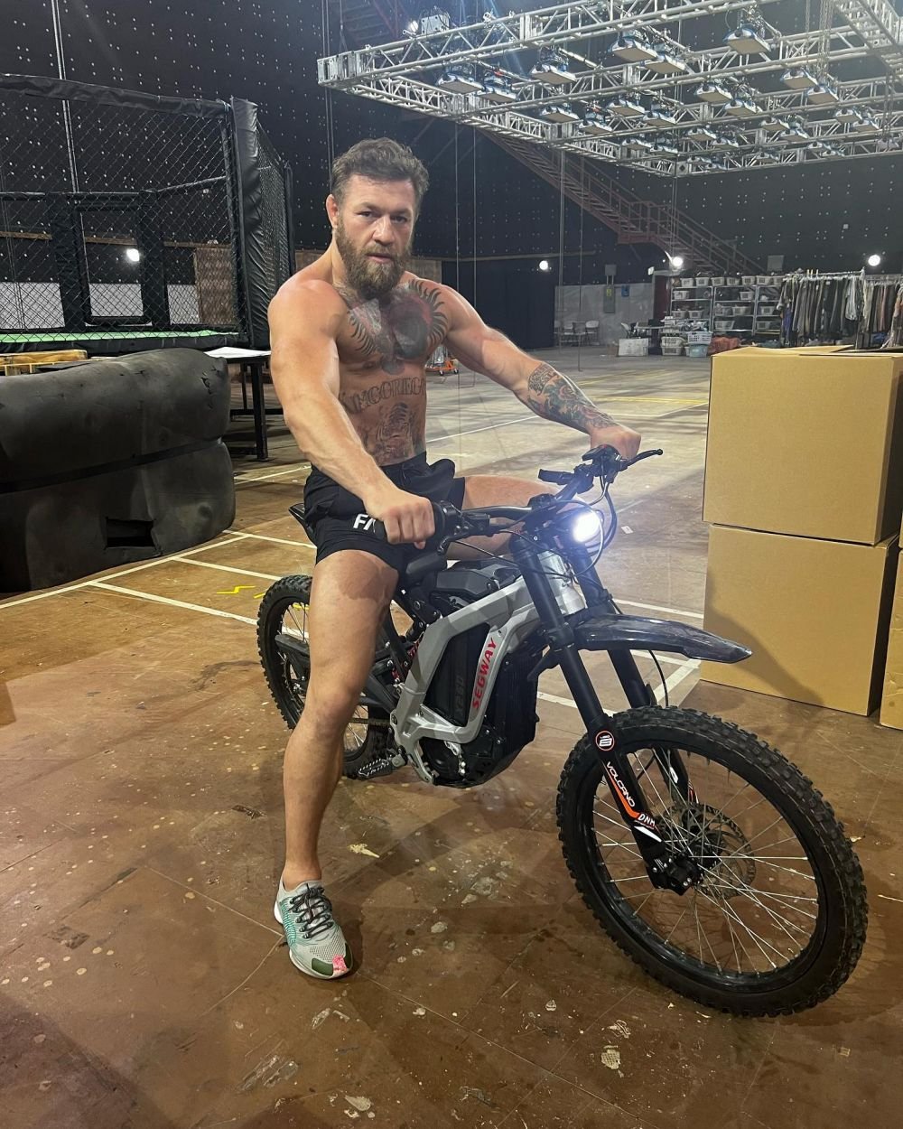 Conor McGregor, dat în judecată de prietenul său rus. Acesta îi cere zece milioane de dolari despăgubiri_9