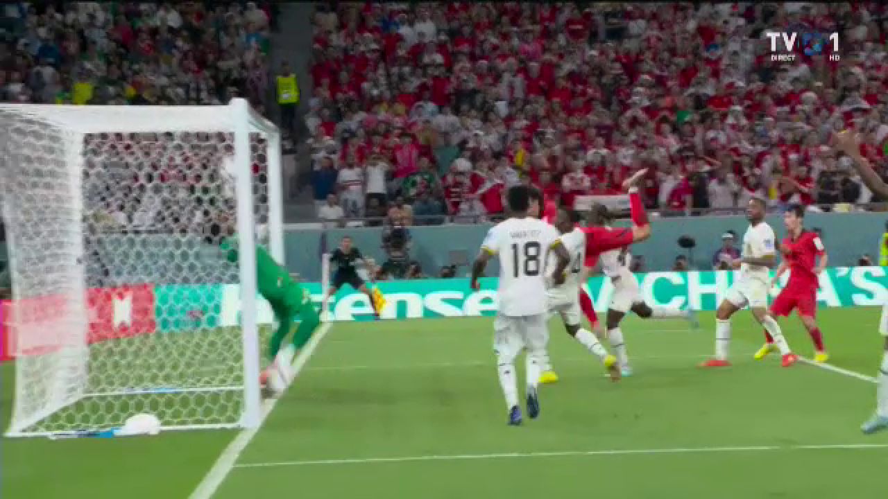 Cristiano Ronaldo ar fi gelos! Coreea de Sud a înscris un gol superb împotriva Ghanei. Detentă formidabilă a asiaticului Cho_35