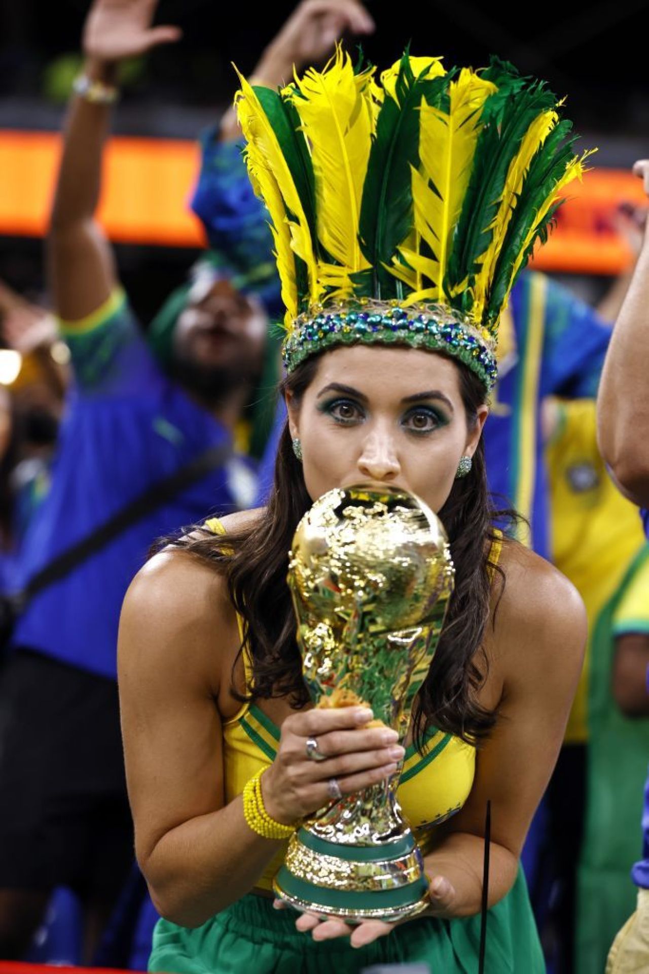 Doar braziliencele au aprins atmosfera pe stadionul 974 mai tare decât golul spectaculos al lui Casemiro_19