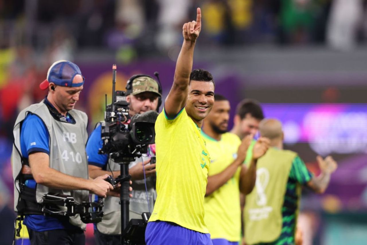 Burleanu a scos telefonul și a început să filmeze! Faza care l-a impresionat în Brazilia - Elveția_6