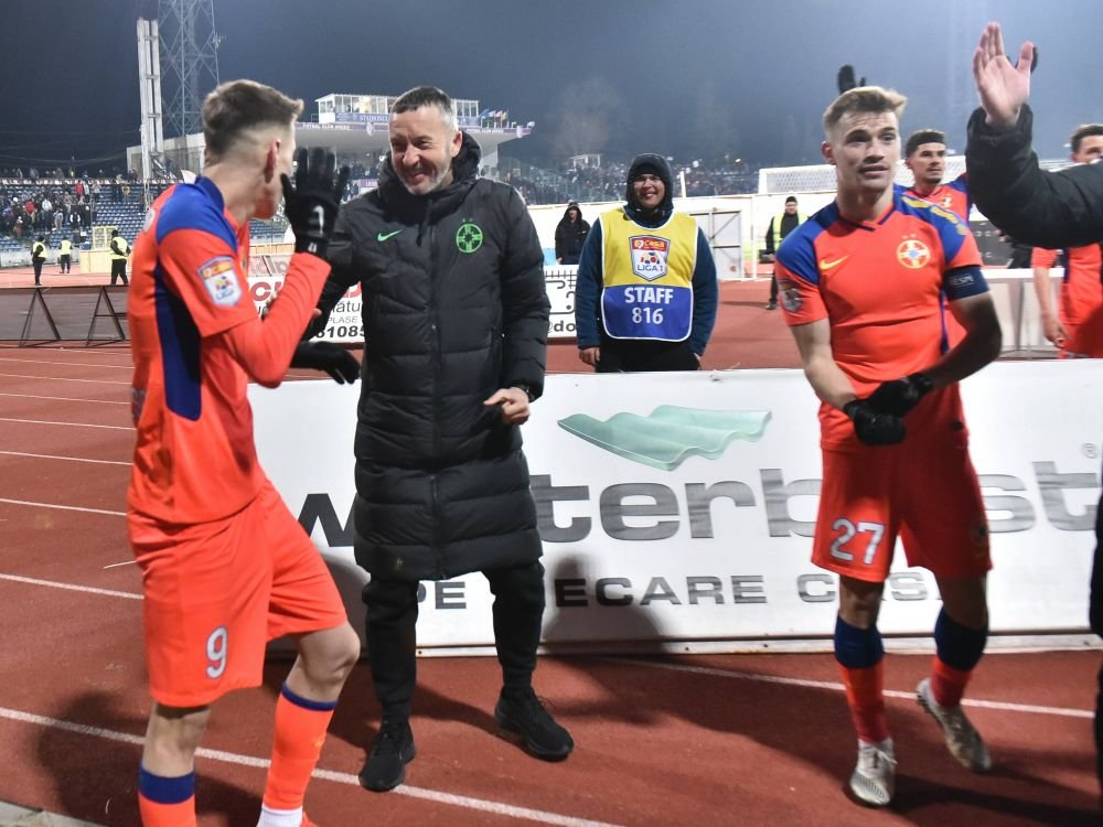 El este preferatul lui Tavi Popescu de la Mondialul din Qatar: &bdquo;E cel mai mare fan al lui!&rdquo; Dezvăluirea lui Mihai Stoica