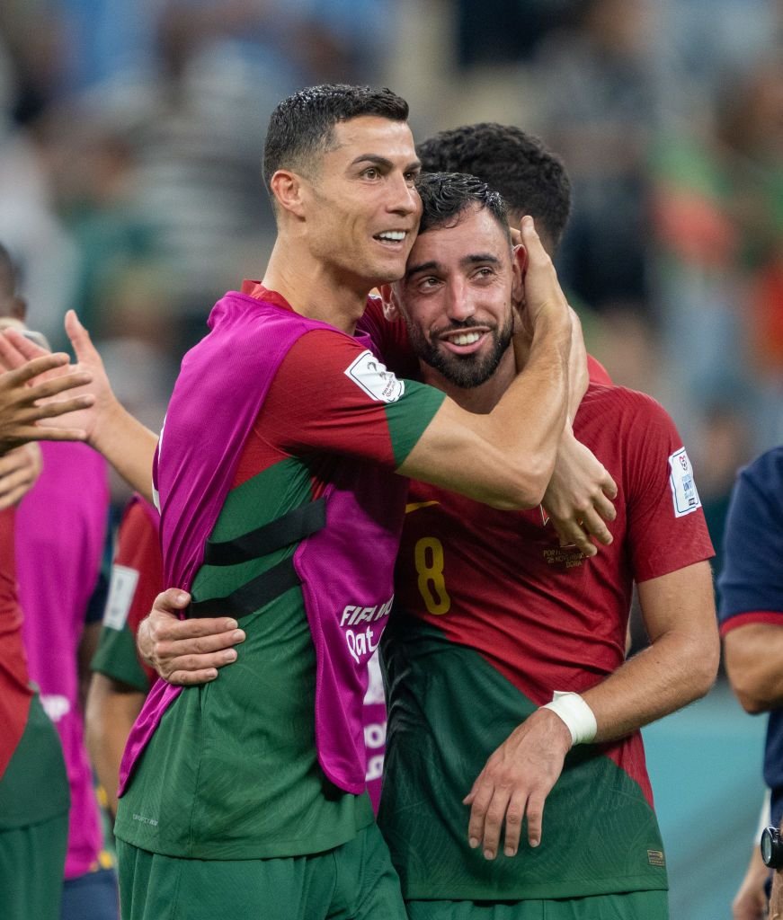 Cine este Mario Ferri, bărbatul care a intrat pe teren la Portugalia - Uruguay și a fluturat steagul LGBT_6