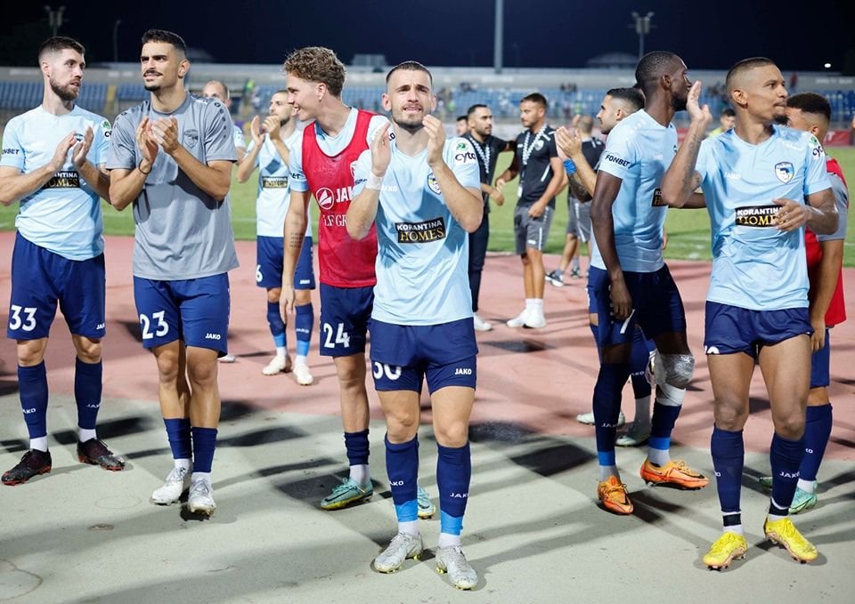 Minunea de la echipa lui Vlad Dragomir continuă: lider neînvins în campionat cu o etapă înainte de sfârșitul turului!_19