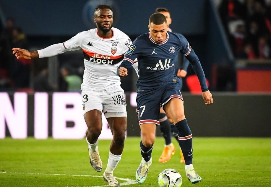 Atacantul de 15 milioane de euro depășit în Ligue 1 doar de Mbappe și Neymar, pus pe picioare de un român: ”L-am făcut fiară!”_9