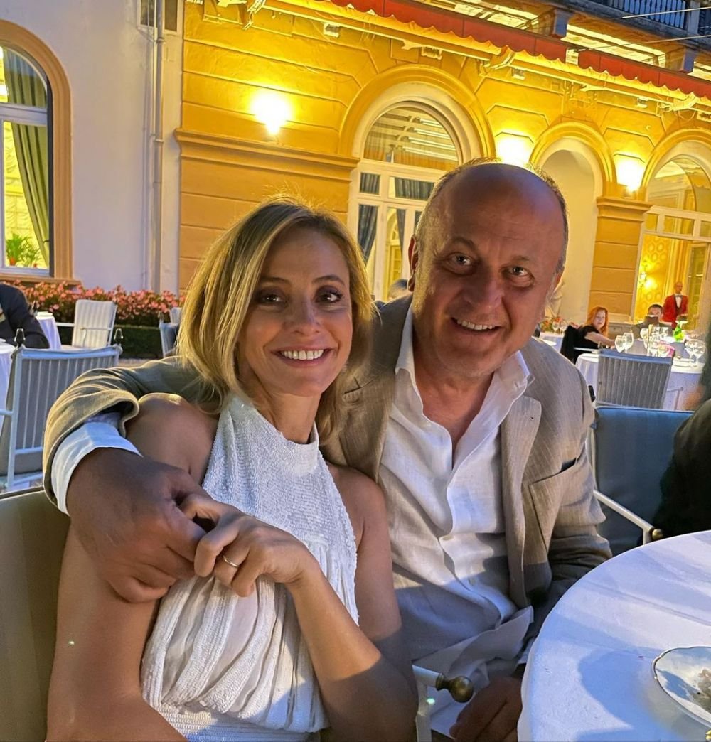 Frumoasa soție a lui Dan Șucu, fascinată de Rapid: „Mă rog să mă ia la fiecare meci!” Promisiunea pentru giuleșteni_2