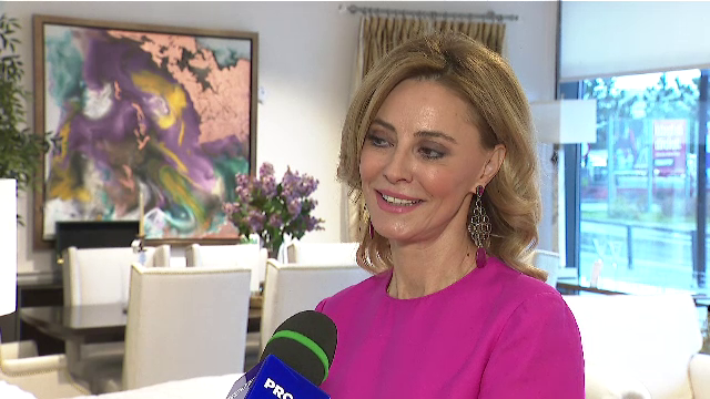 Frumoasa soție a lui Dan Șucu, fascinată de Rapid: „Mă rog să mă ia la fiecare meci!” Promisiunea pentru giuleșteni_22