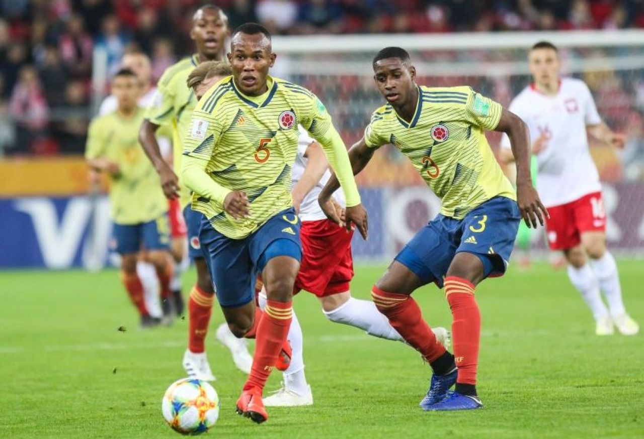 Fotbalist columbian titular la Campionatul Mondial, decedat în timpul unui antrenament!_2