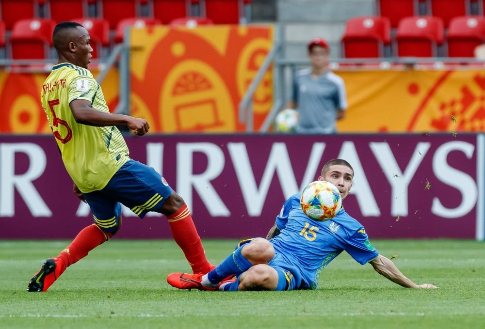 Fotbalist columbian titular la Campionatul Mondial, decedat în timpul unui antrenament!_8