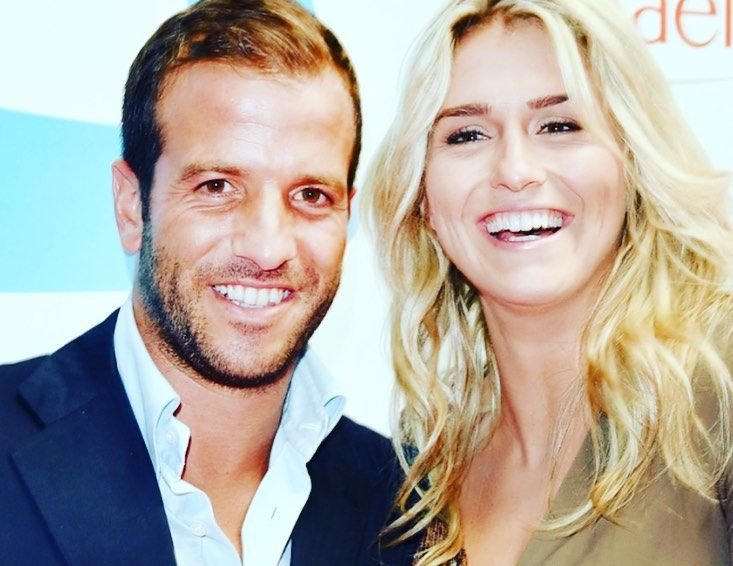 Iubita lui Rafael van der Vaart este noua jucătoare a Rapidului!_9